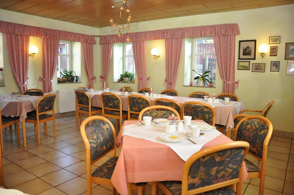 Pension Lindenhof Kromsdorf Exterior foto
